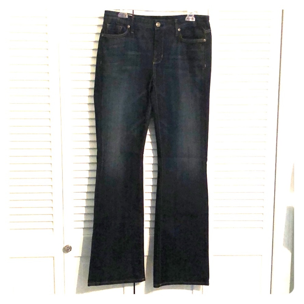 NWT Fidelity Supreme Mid Rise Curvy Bootcut Jeans 32 /12